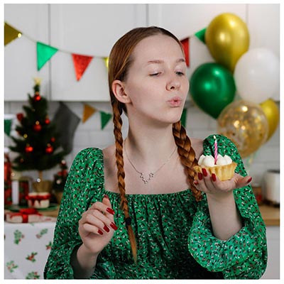 Свечи для торта Свечи Спирали с подст Ярко-роз 6см 12шт