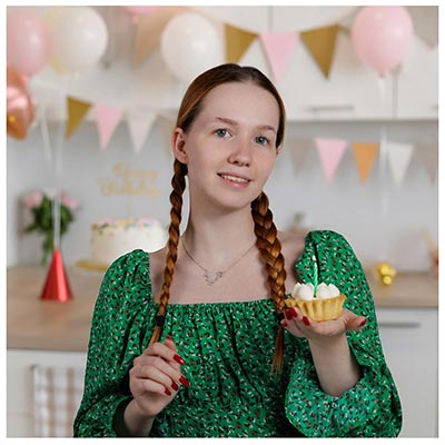 Свечи для торта Свечи Спирали с подст Зеленые 6см 12шт