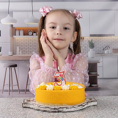 Свечи-цифры Свеча-цифра "3" Шары 7см