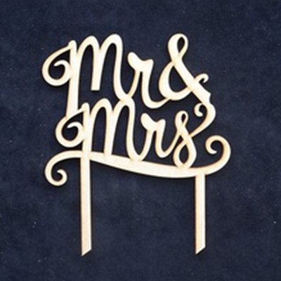 Топпер с надписью "Mr&Mrs"