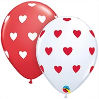 Безумное чаепитие Шары 28см Сердца большие White Red 1103-1082