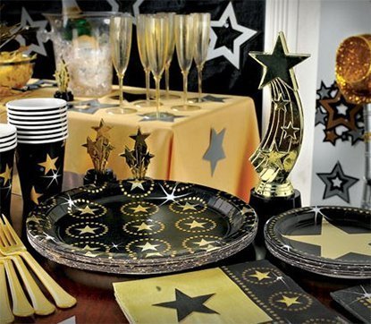 Hollywood_table_1.jpg