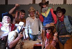 Вечеринка в стиле Дикого Запада (ковбойская вечеринка)